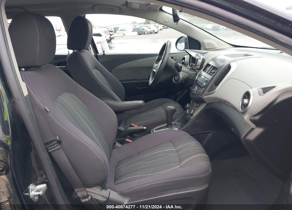 2015 CHEVROLET SONIC VIN: 1G1JC6SG1F4189518