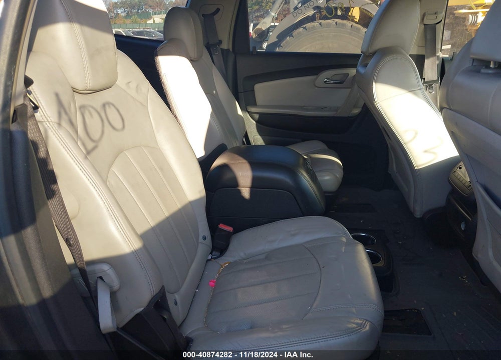 2009 CHEVROLET TRAVERSE LTZ VIN: 1GNEV33D69S108025