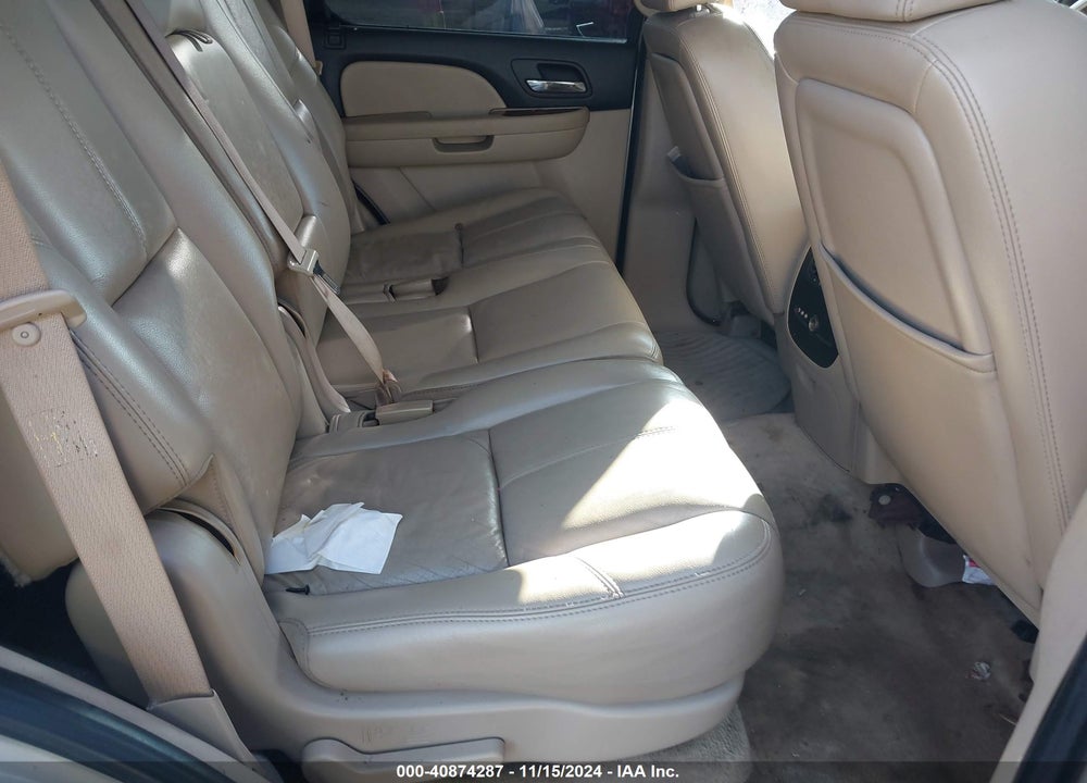 2007 CHEVROLET TAHOE LT VIN: 1GNFC13027R147369