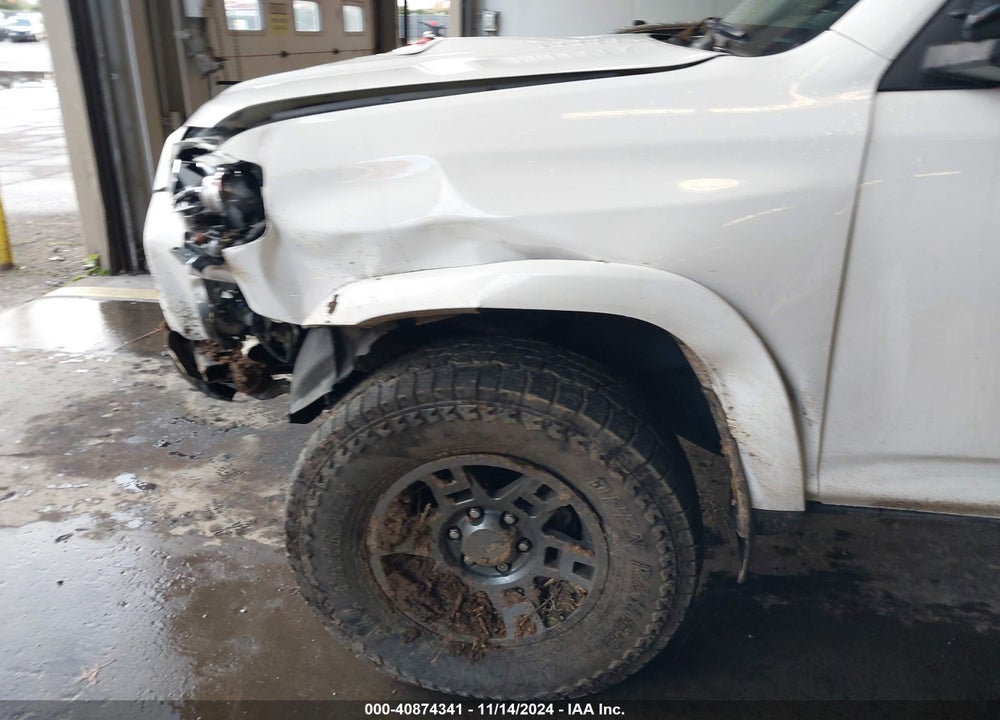 2020 TOYOTA 4RUNNER VENTURE SPECIAL EDITION VIN: JTEBU5JRXL5761578
