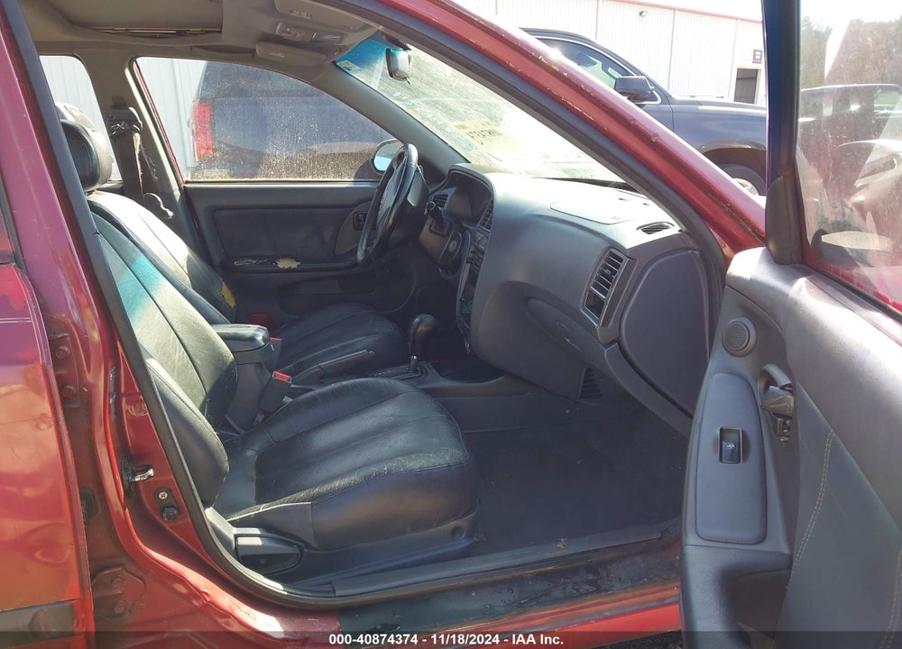 2003 HYUNDAI ELANTRA GLS/GT VIN: KMHDN45D13U552685