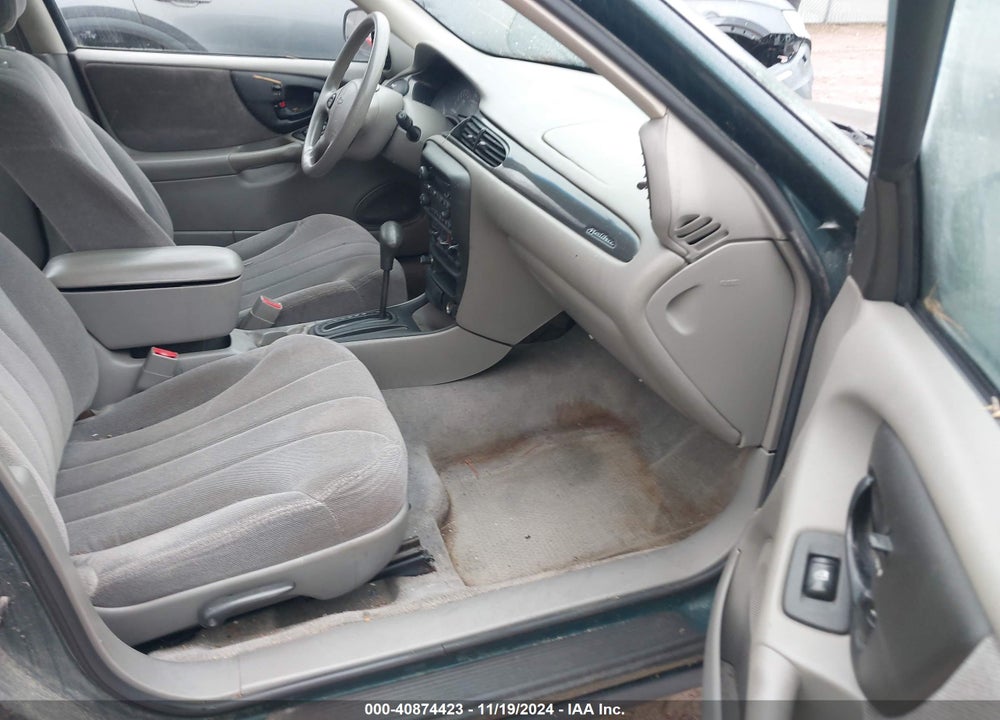 2001 CHEVROLET MALIBU VIN: 1G1ND52J016100572