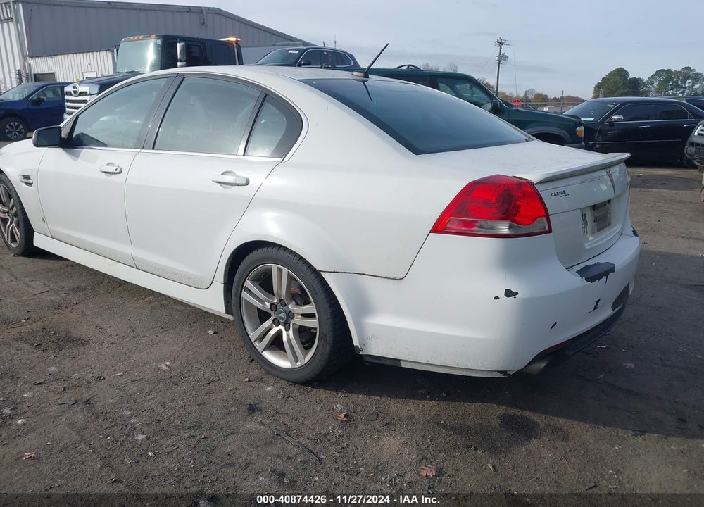 2008 PONTIAC G8 VIN: 6G2ER57718L146081