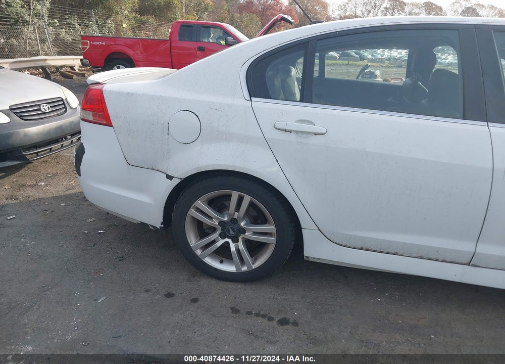 2008 PONTIAC G8 VIN: 6G2ER57718L146081