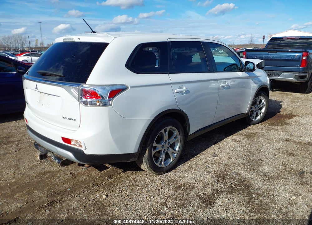 2015 MITSUBISHI OUTLANDER SE VIN: JA4AD3A31FZ011946
