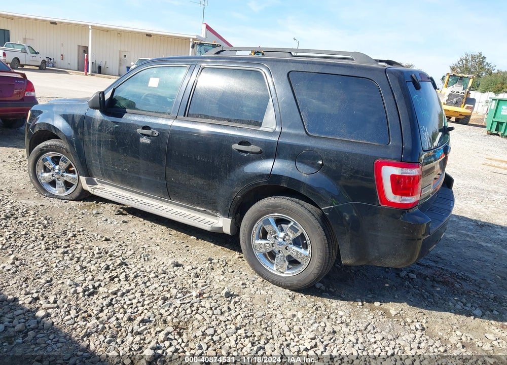 2010 FORD ESCAPE XLT VIN: 1FMCU0D72AKA87717