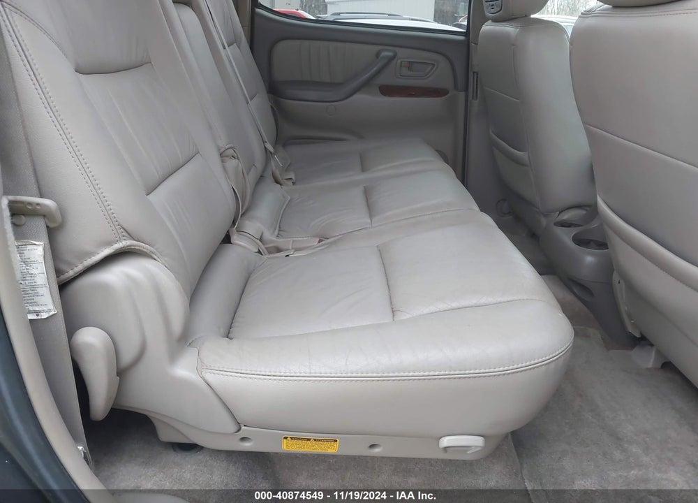 2006 TOYOTA TUNDRA LIMITED V8 VIN: 5TBDT48146S533612