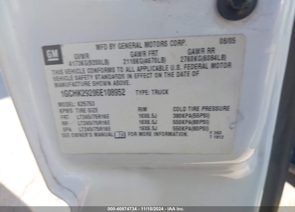 2003 CHEVROLET TAHOE LS VIN: 1GNEC13V23R246131