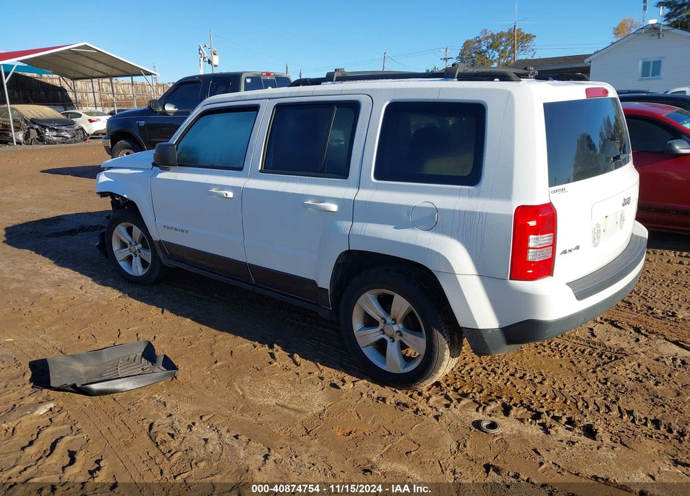 2014 JEEP PATRIOT LATITUDE VIN: 1C4NJPFA2ED698557