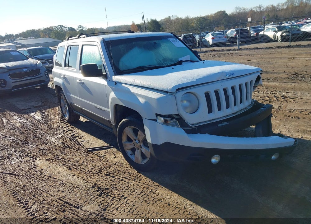2014 JEEP PATRIOT LATITUDE VIN: 1C4NJPFA2ED698557
