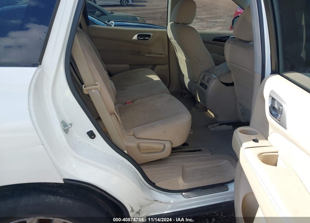 2014 NISSAN PATHFINDER SV VIN: 5N1AR2MN1EC651151
