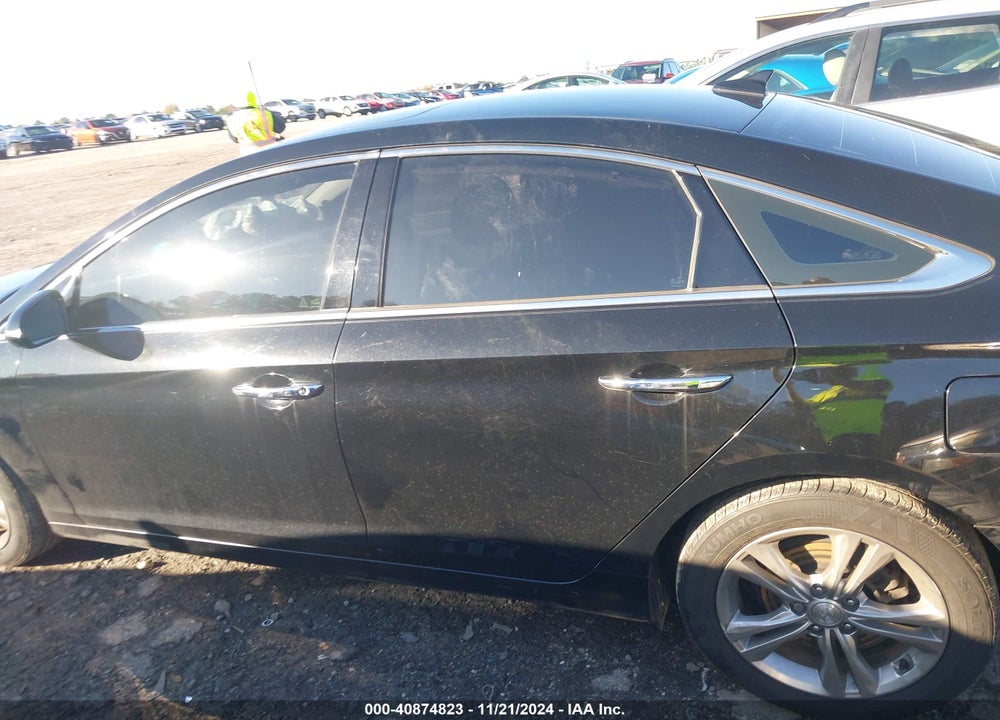 2018 HYUNDAI SONATA LIMITED VIN: 5NPE34AF0JH605731
