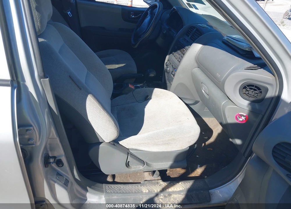 2005 HYUNDAI SANTA FE GLS/LX VIN: KM8SC13EX5U021589