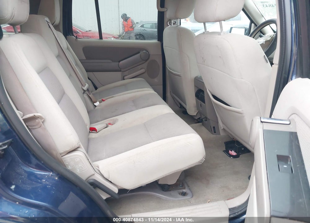 2007 FORD EXPLORER XLT VIN: 1FMEU63E37UB08390