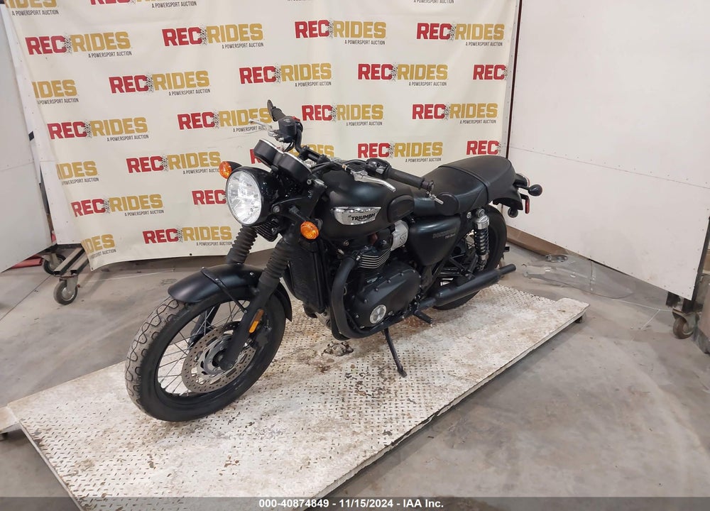 2019 TRIUMPH MOTORCYCLE BONNEVILLE T100 VIN: SMTD10GN4KT908597