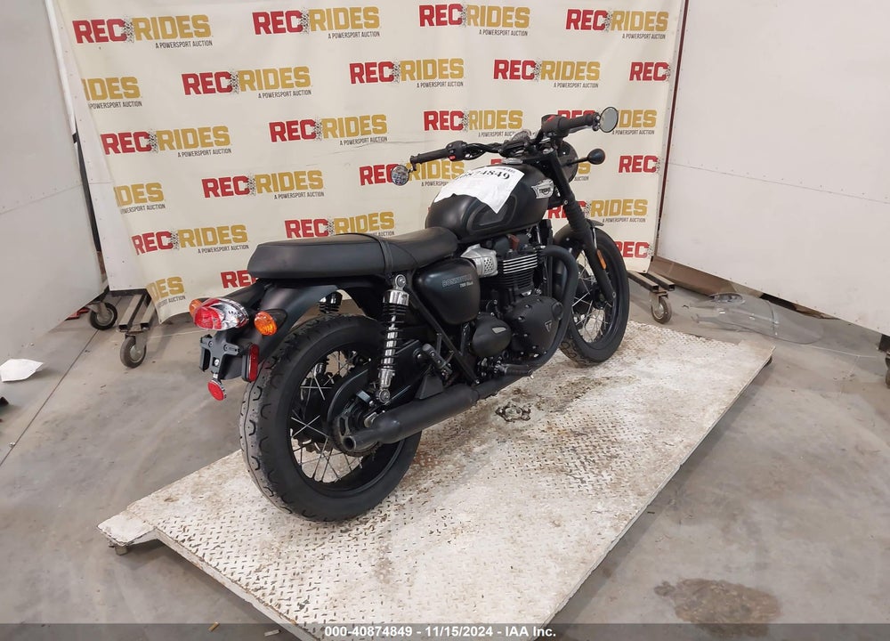 2019 TRIUMPH MOTORCYCLE BONNEVILLE T100 VIN: SMTD10GN4KT908597