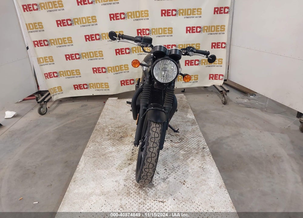 2019 TRIUMPH MOTORCYCLE BONNEVILLE T100 VIN: SMTD10GN4KT908597