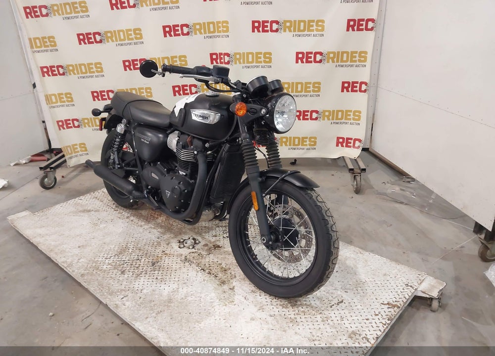 2019 TRIUMPH MOTORCYCLE BONNEVILLE T100 VIN: SMTD10GN4KT908597