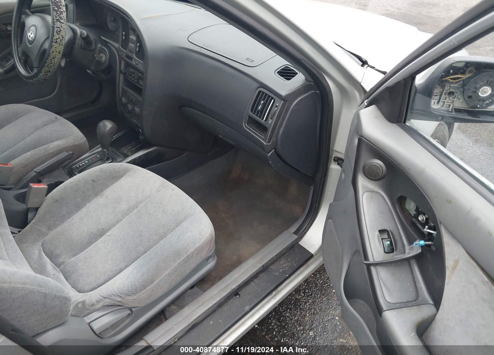 2006 HYUNDAI ELANTRA GLS/LIMITED VIN: KMHDN46D36U305056
