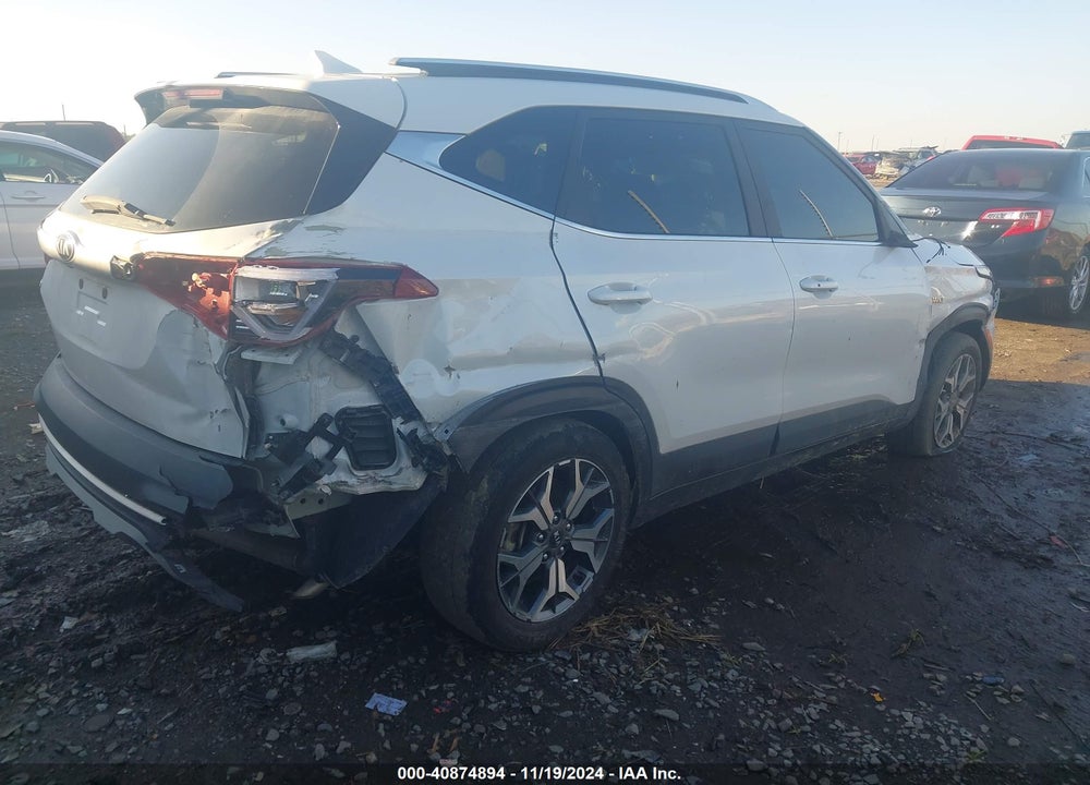 2021 KIA SELTOS EX VIN: KNDERCAA9M7226202