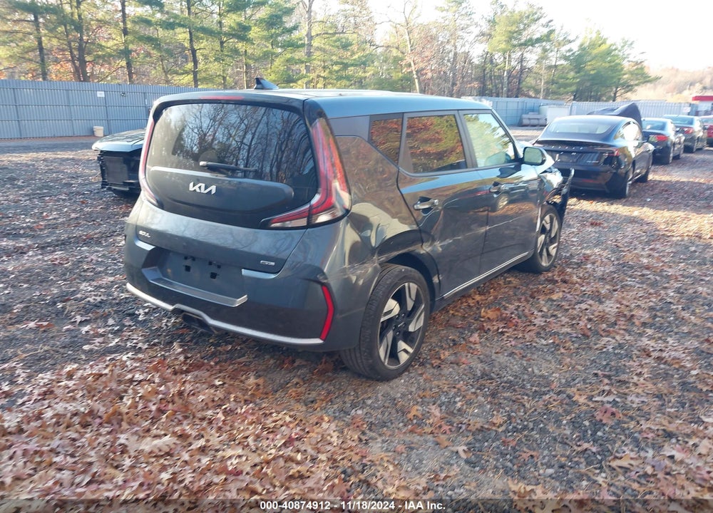 2023 KIA SOUL VIN: KNDJ53AU7P7197565