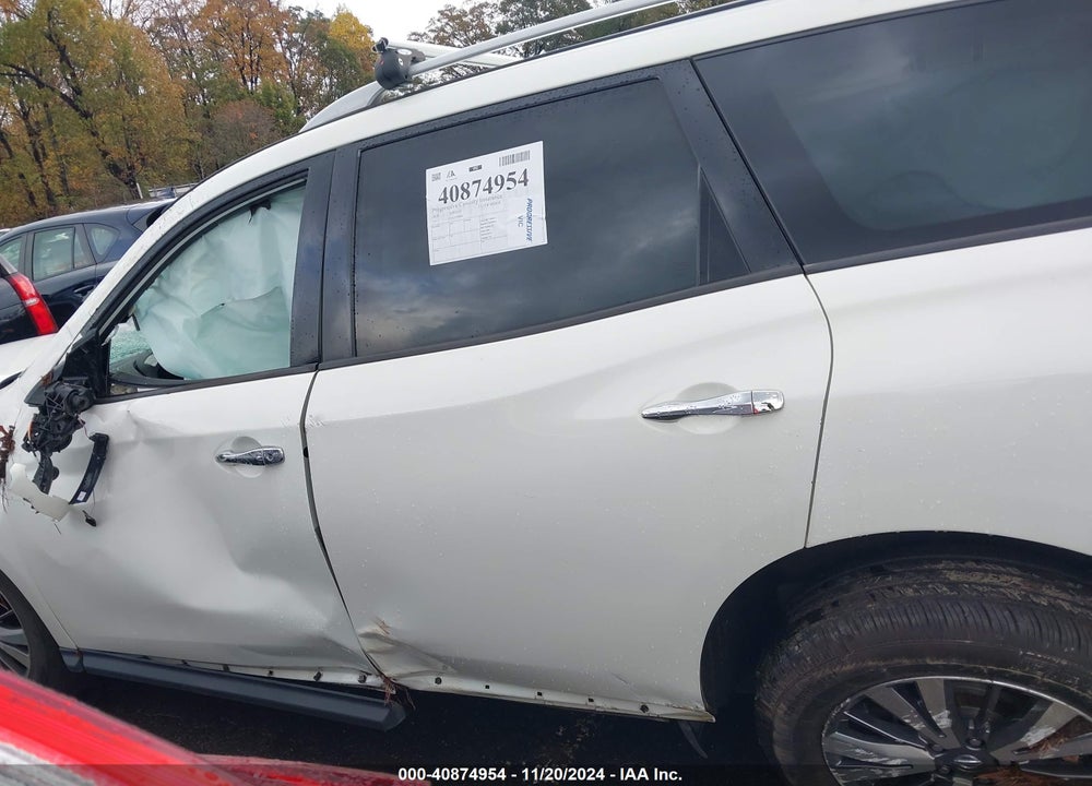 2020 NISSAN PATHFINDER SL 2WD VIN: 5N1DR2CN1LC590802