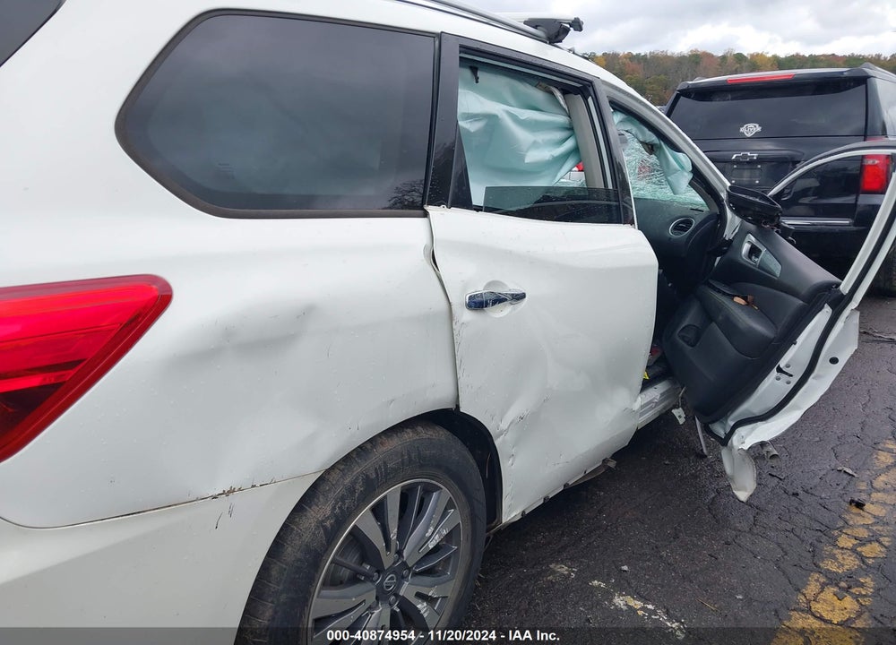 2020 NISSAN PATHFINDER SL 2WD VIN: 5N1DR2CN1LC590802