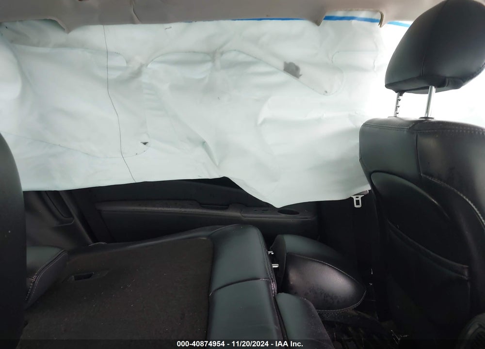 2020 NISSAN PATHFINDER SL 2WD VIN: 5N1DR2CN1LC590802