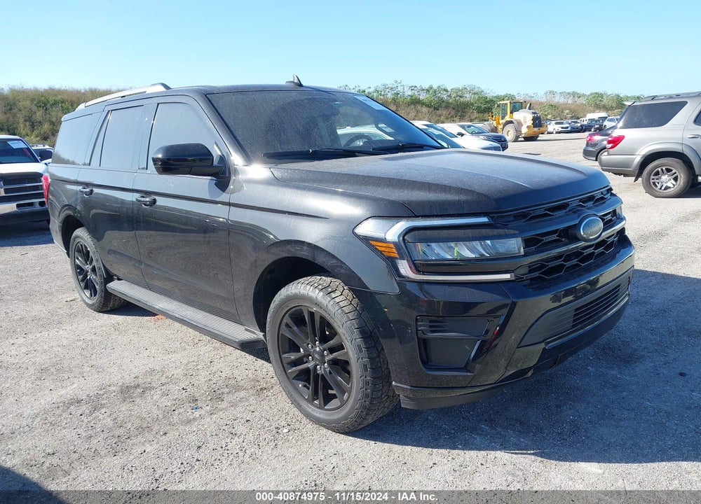 2022 FORD EXPEDITION XLT VIN: 1FMJU1HT7NEA62014