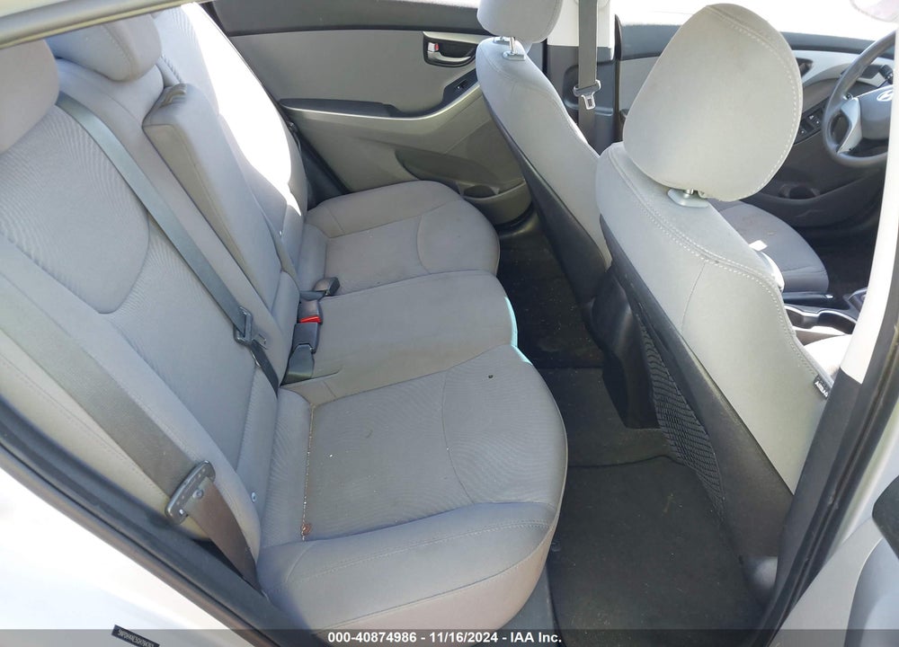 2016 HYUNDAI ELANTRA SE VIN: 5NPDH4AE5GH794762