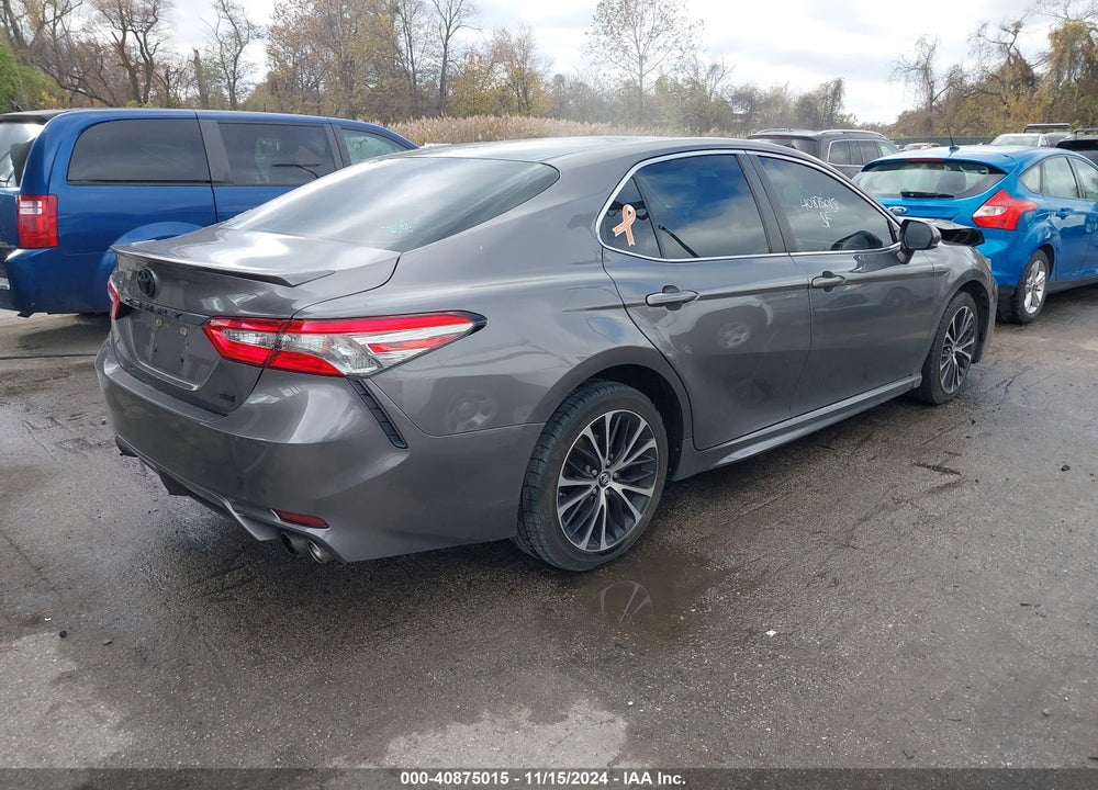 2018 TOYOTA CAMRY VIN: 4T1B11HK7JU566647