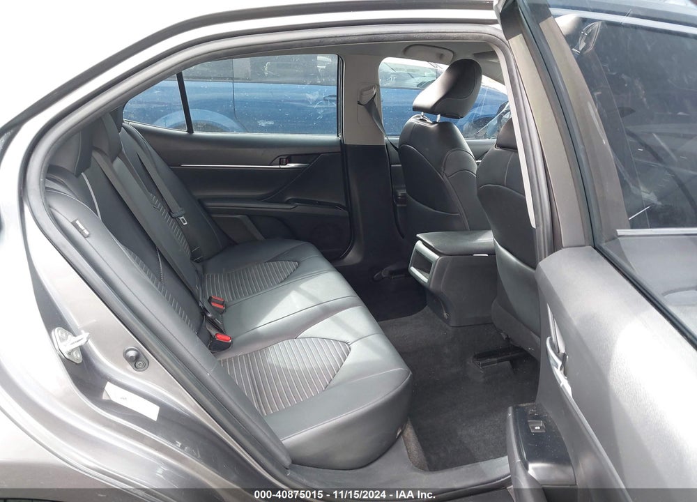 2018 TOYOTA CAMRY VIN: 4T1B11HK7JU566647