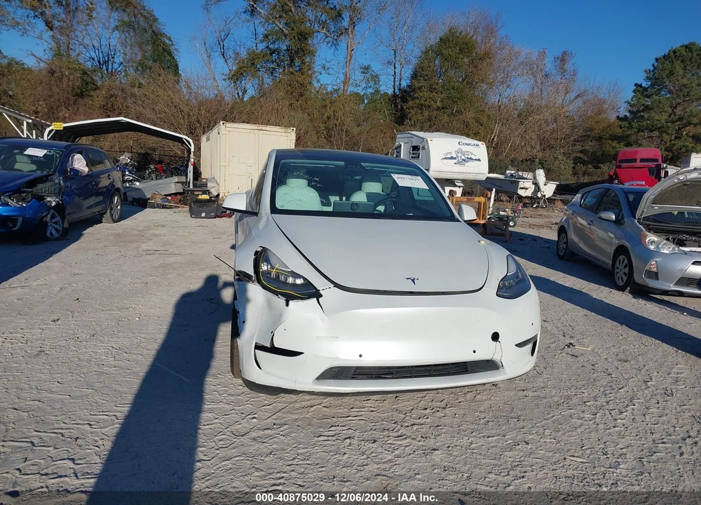 2021 TESLA MODEL Y LONG RANGE DUAL MOTOR ALL-WHEEL DRIVE VIN: 5YJYGDEE1MF061276