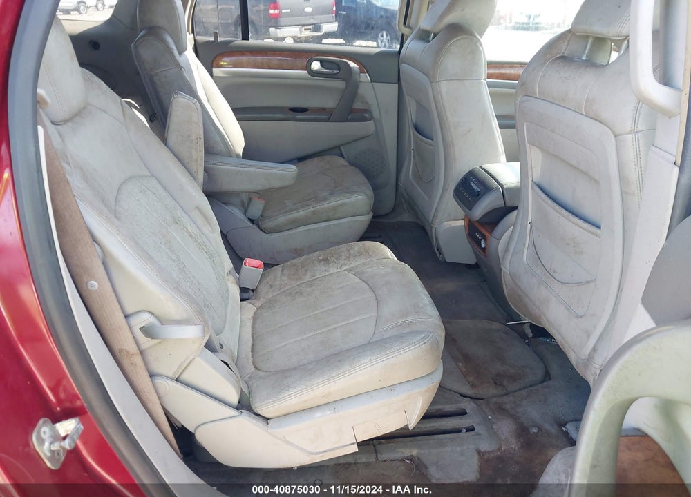 2008 BUICK ENCLAVE CXL VIN: 5GAER237X8J102509