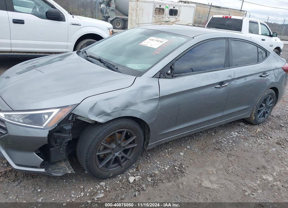 2019 HYUNDAI ELANTRA SE VIN: KMHD74LF0KU806593