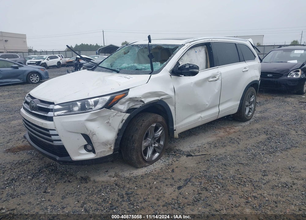 2019 TOYOTA HIGHLANDER LIMITED/PLATINUM VIN: 5TDYZRFH3KS311495