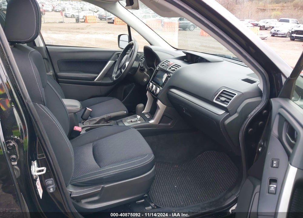 2017 SUBARU FORESTER 2.5I PREMIUM VIN: JF2SJAEC3HH433776