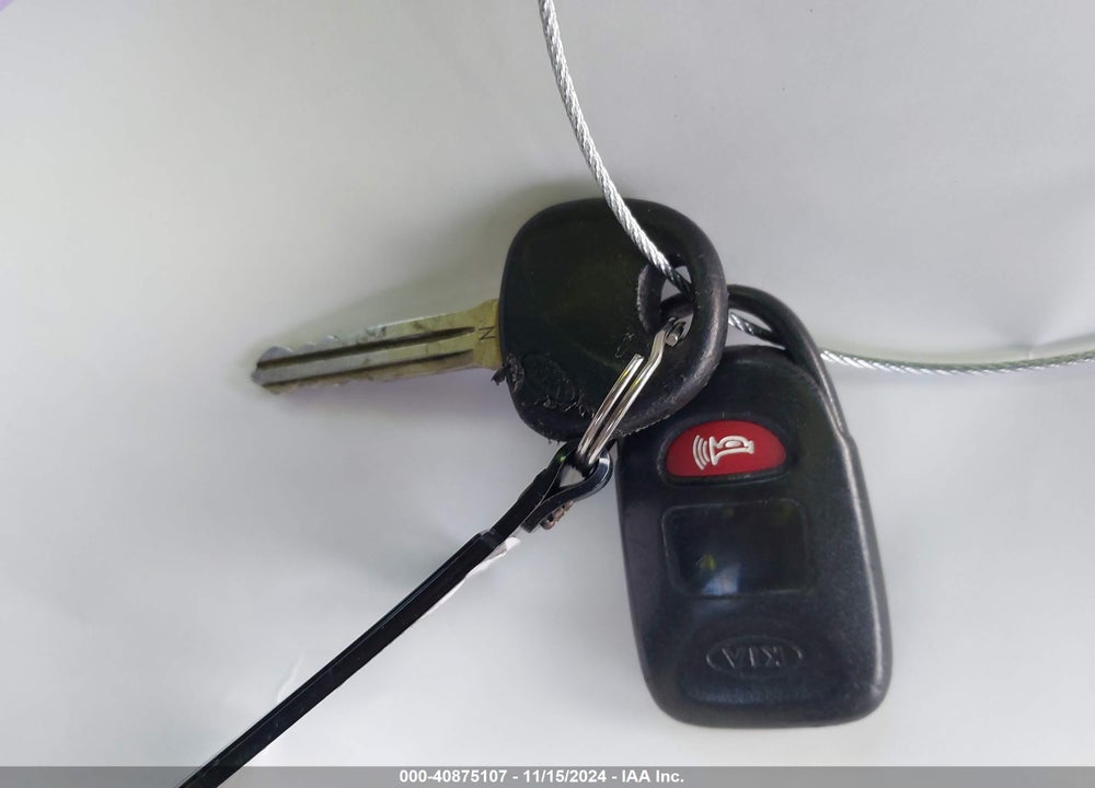 2008 KIA RONDO EX V6 VIN: KNAFG526687208906