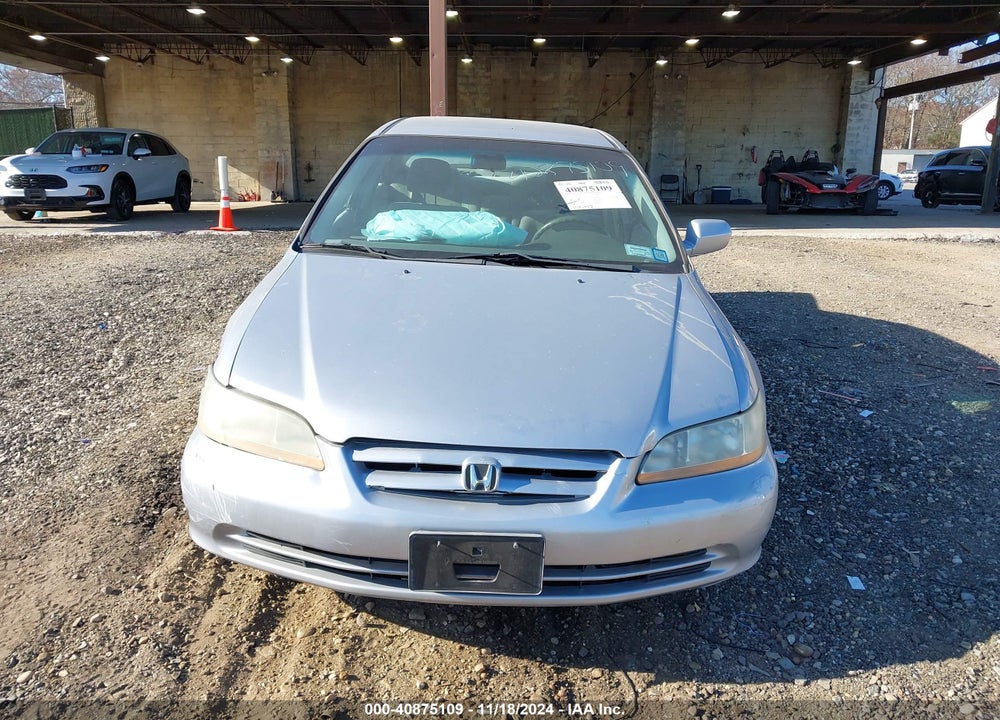 2002 HONDA ACCORD 2.3 LX VIN: 1HGCG66772A068214
