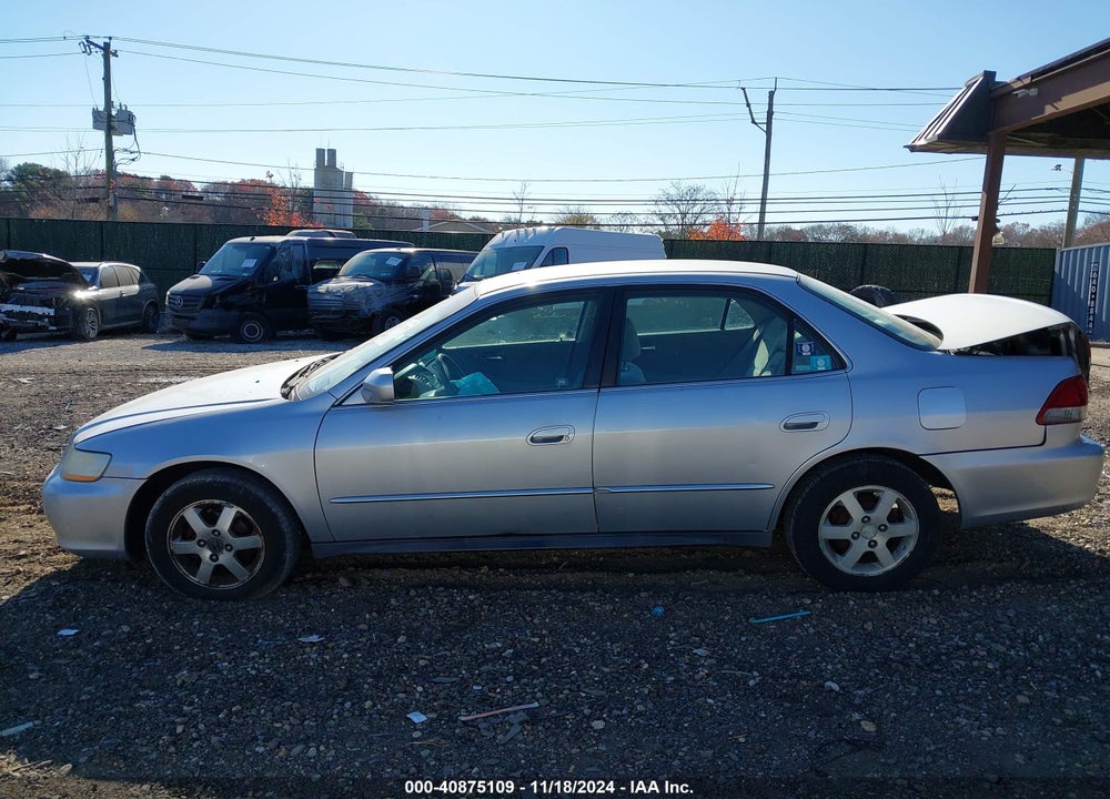 2002 HONDA ACCORD 2.3 LX VIN: 1HGCG66772A068214