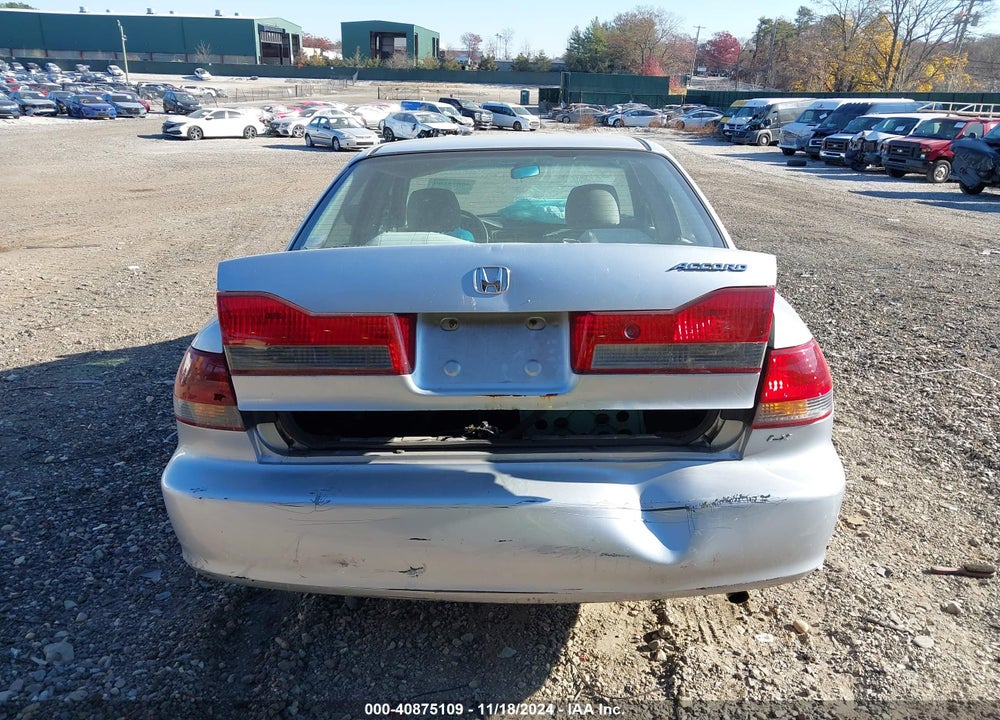 2002 HONDA ACCORD 2.3 LX VIN: 1HGCG66772A068214