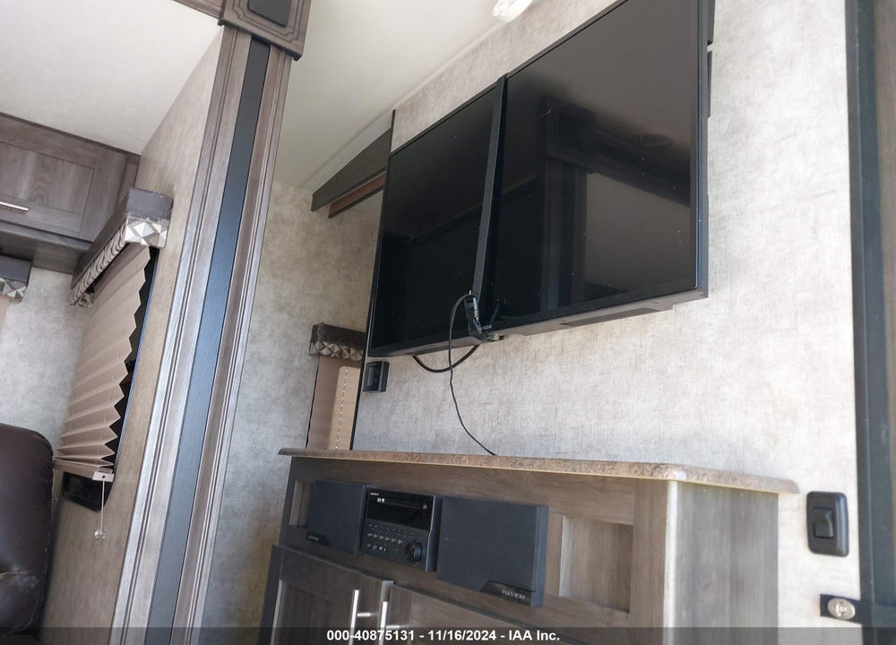 2017 HIGHLAND RIDGE OPEN RANGE VIN: 58TTU352XH3029573