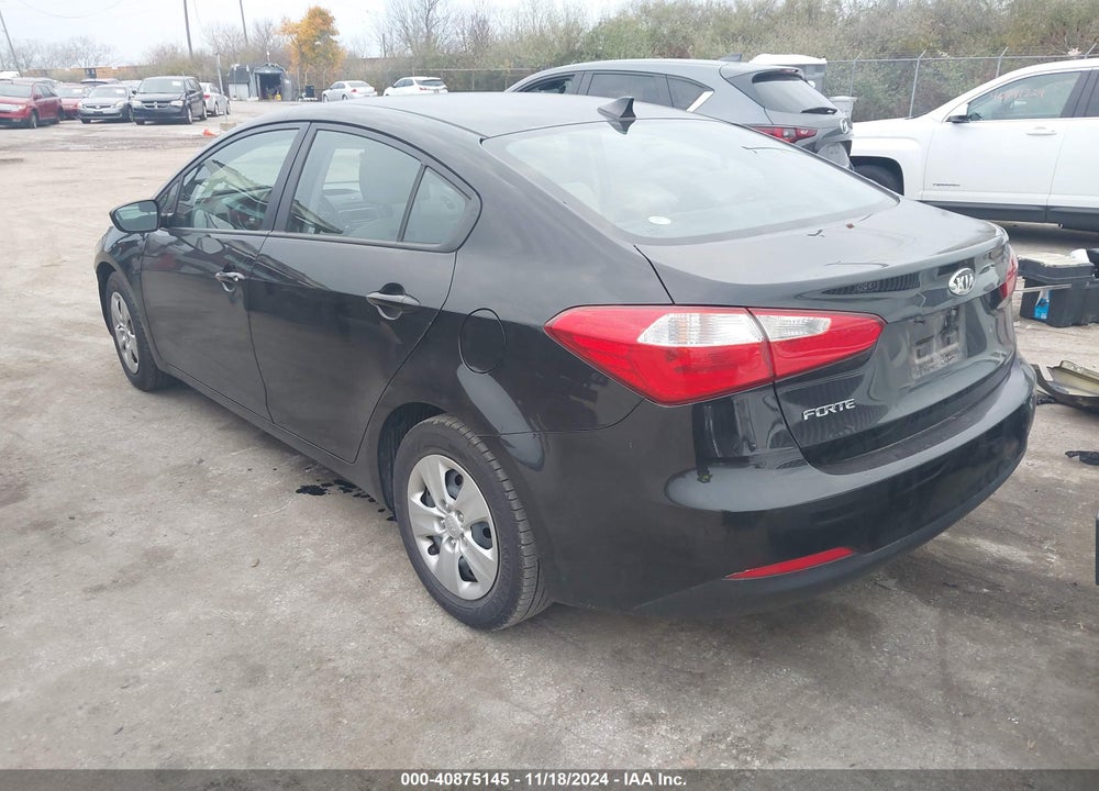 2015 KIA FORTE LX VIN: KNAFK4A64F5272087