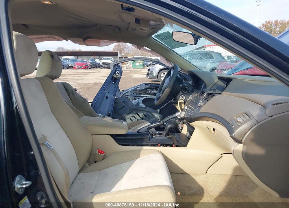 2010 HONDA ACCORD 2.4 LX-P VIN: 1HGCP2F47AA121636