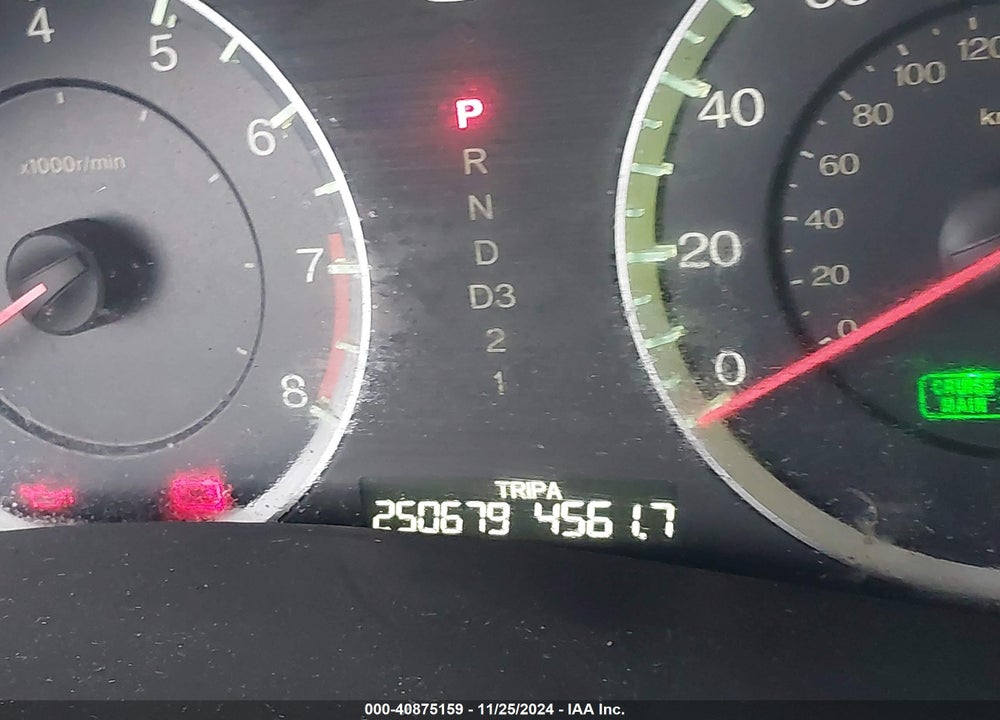 2010 HONDA ACCORD 2.4 LX-P VIN: 1HGCP2F47AA121636