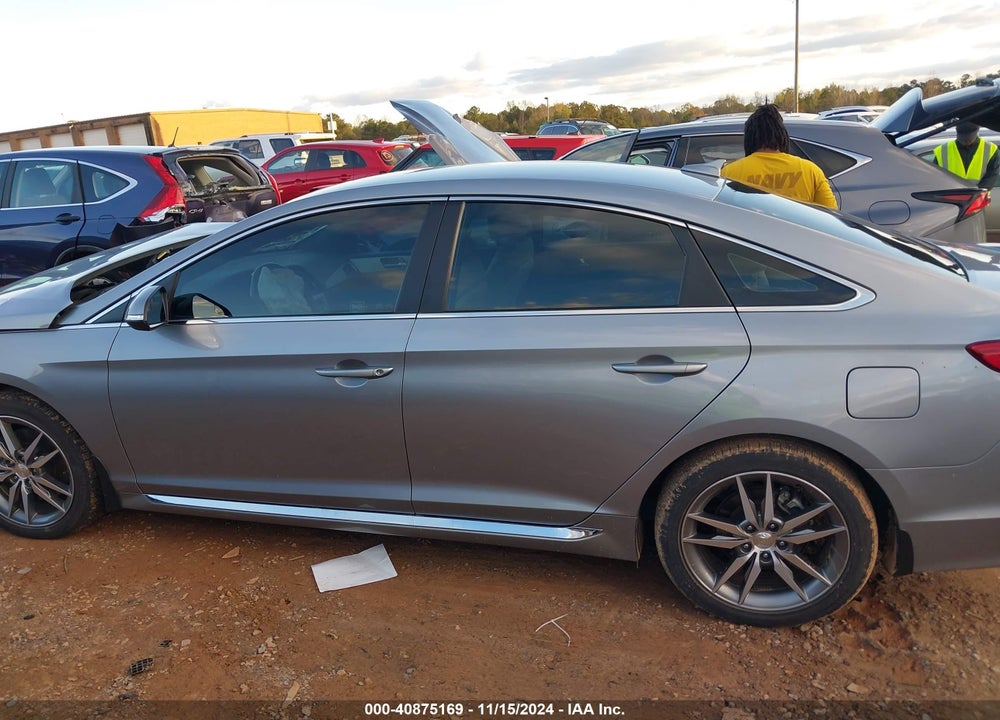 2017 HYUNDAI SONATA SPORT 2.0T VIN: 5NPE34ABXHH521956