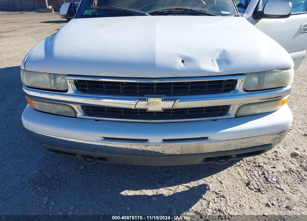 2002 CHEVROLET SUBURBAN 1500 LT VIN: 3GNFK16Z72G338968