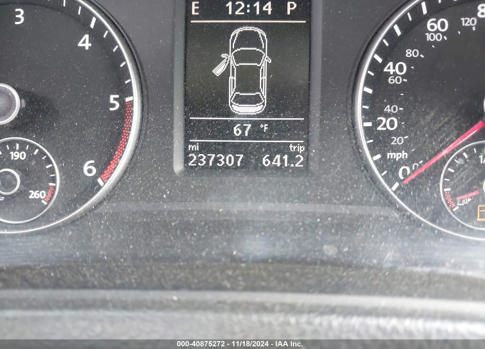 2013 VOLKSWAGEN PASSAT 2.0L TDI SE VIN: 1VWBN7A31DC073066