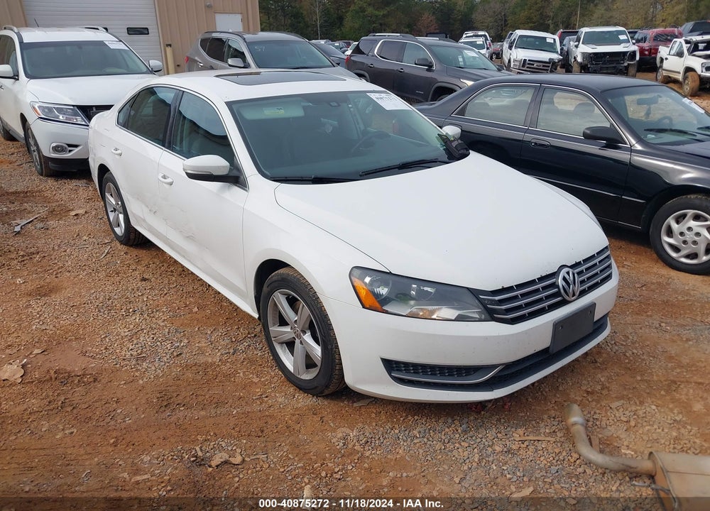 2013 VOLKSWAGEN PASSAT 2.0L TDI SE VIN: 1VWBN7A31DC073066