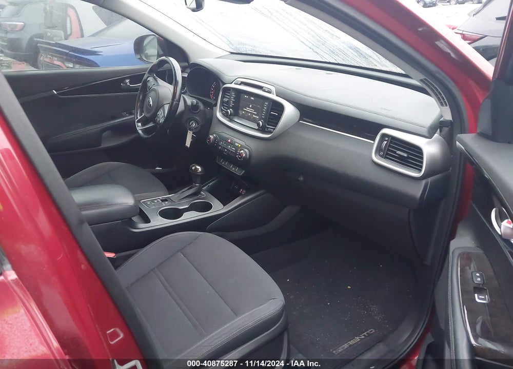 2017 KIA SORENTO 2.4L LX VIN: 5XYPG4A35HG215342